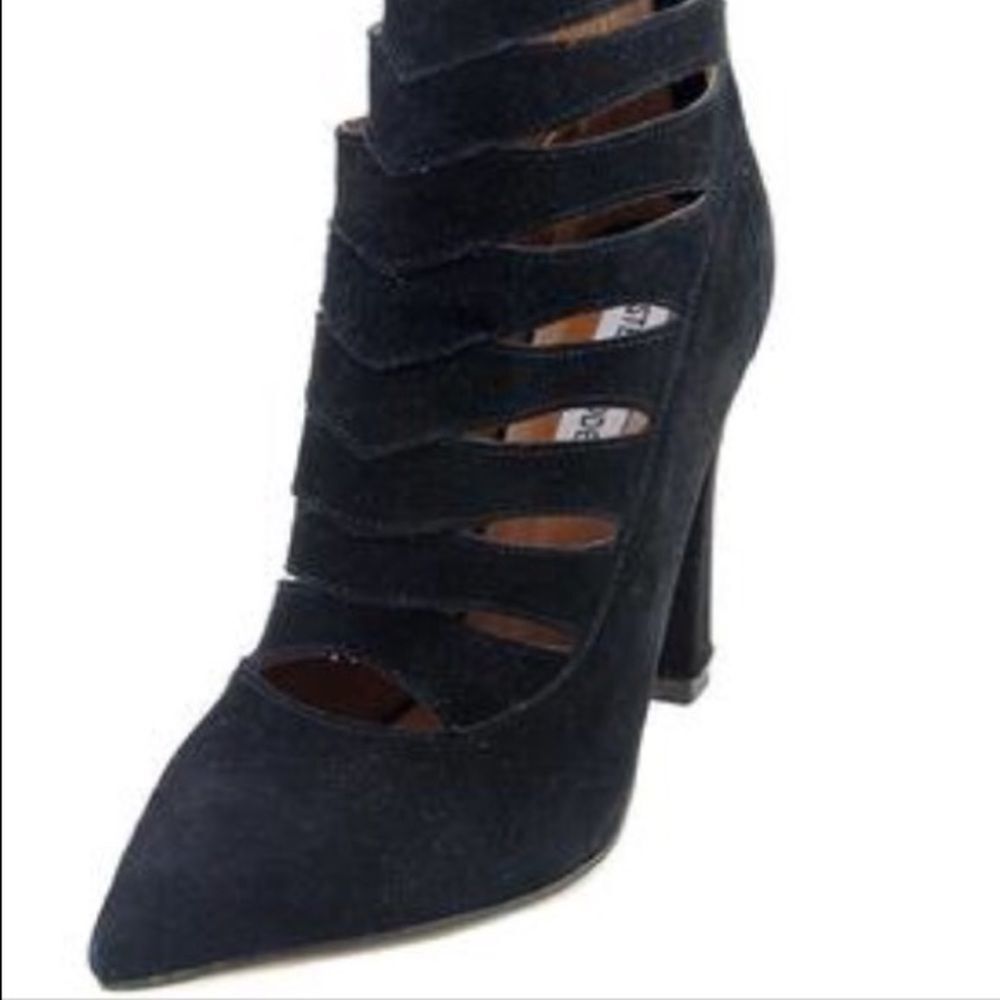 Steve Madden Women’s Cardii Booties